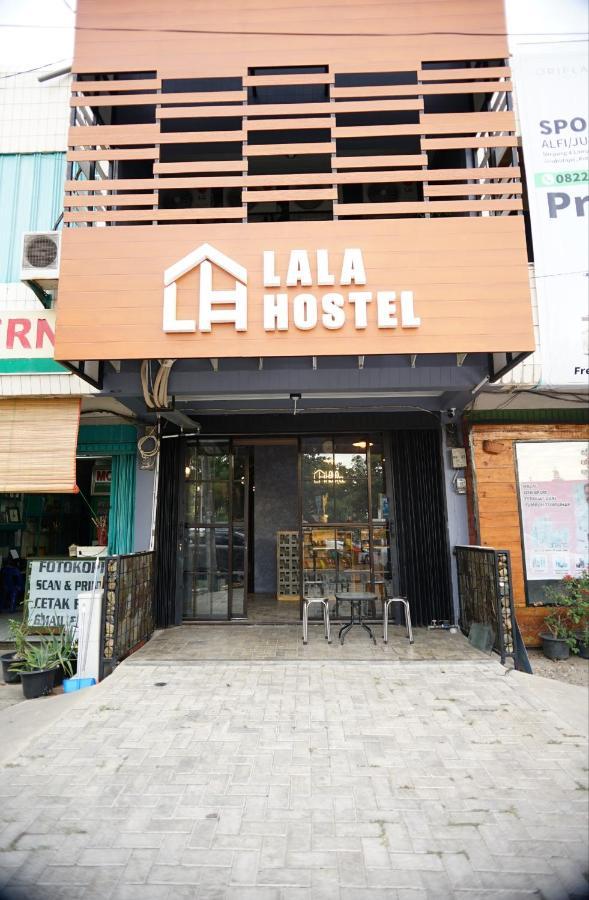 Lala Hostel Banda Aceh Exterior photo
